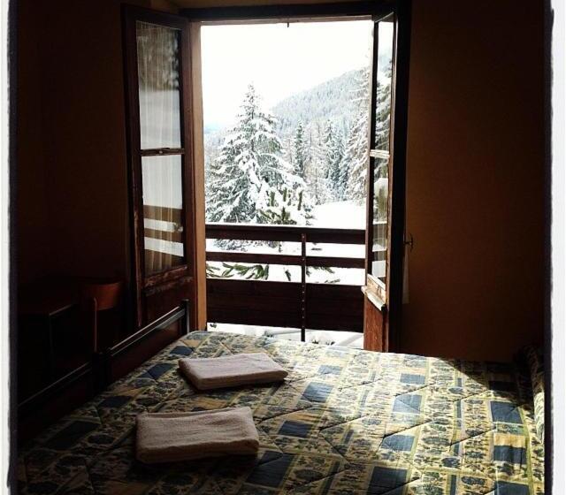 スタンダード４人部屋, Albergo Al Forte