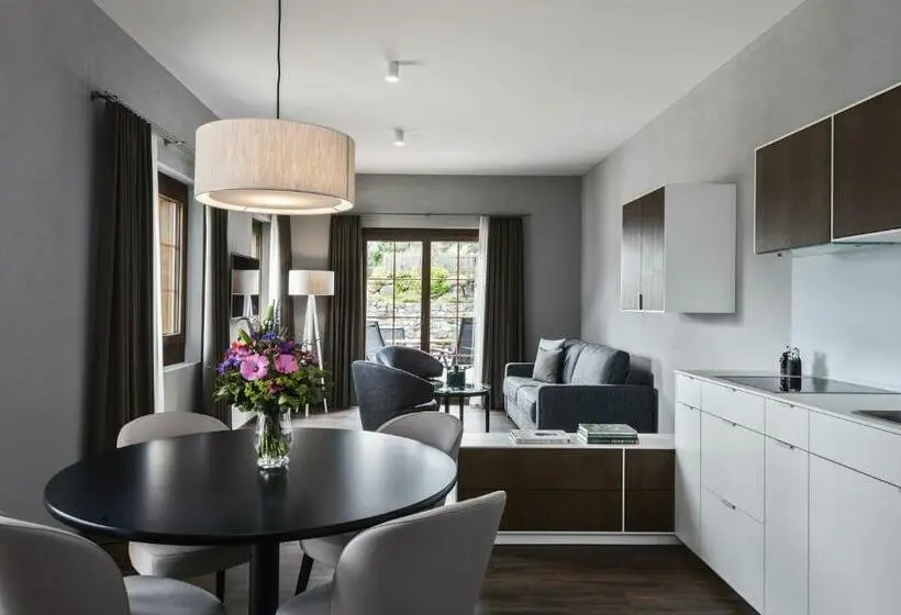 Suite, Mischun