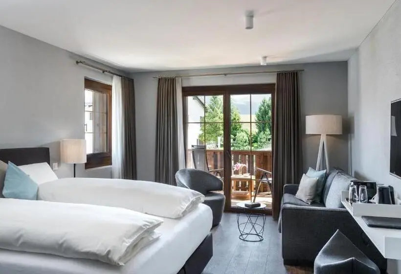 Junior Suite, Mischun