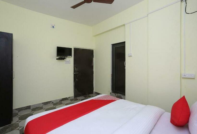 三人经典房间, Oyo 11547  Mona Palace