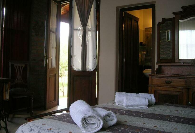 Номер Стандарт, Posada Los Antiguos Adults Only