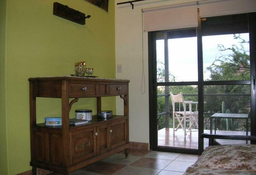 Студия Стандарт, Posada Los Antiguos Adults Only