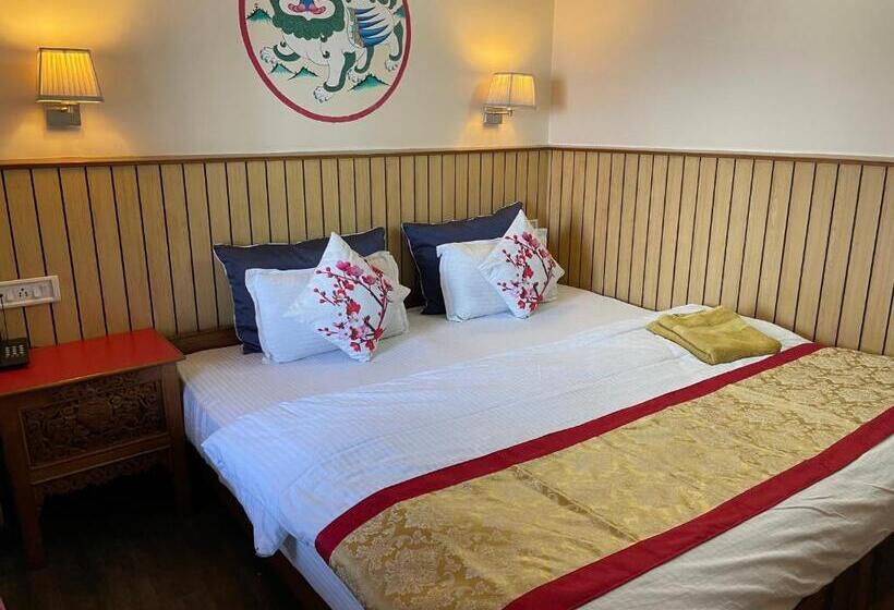 اتاق لوکس, Magnolia Residency