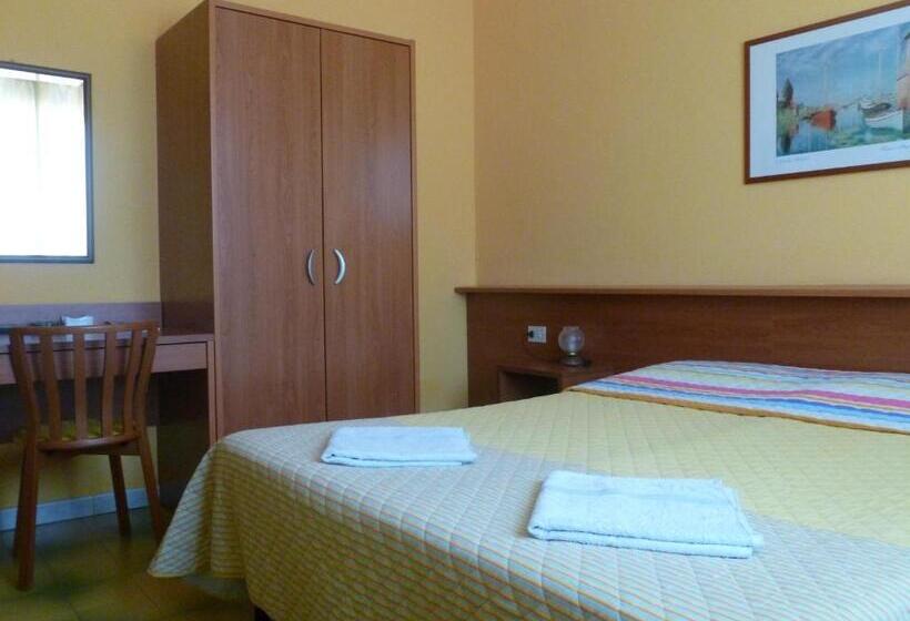 Номер Стандарт, Bed & Breakfast   Anselmi M&m