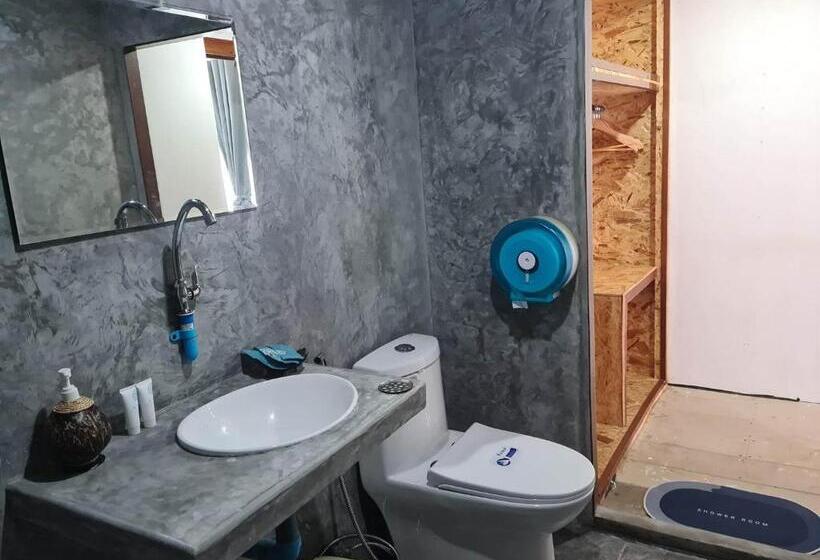 Семейное Бунгало, Sunrise House