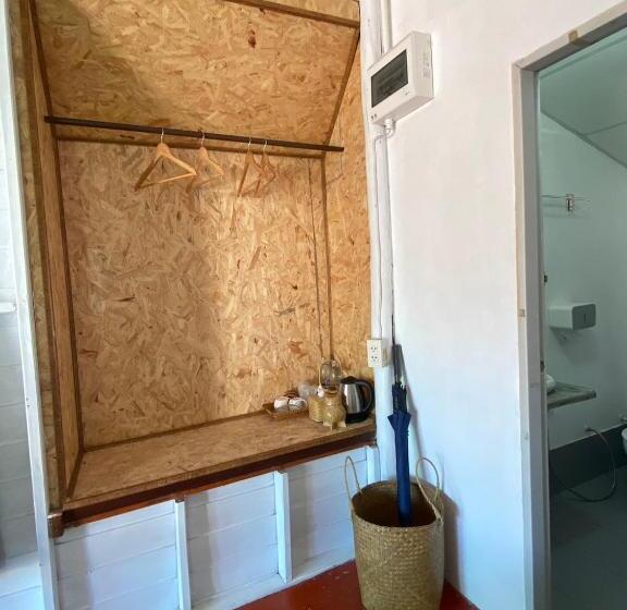 Бунгало Стандарт, Sunrise House