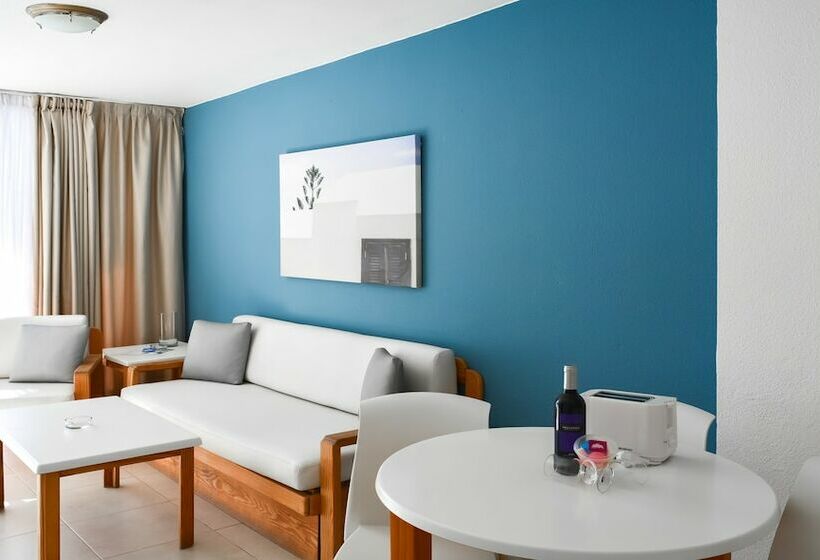 プールビューの１ベッドルームプレミアムアパートメント, Aparthotel Playa del Sol - Adults Only