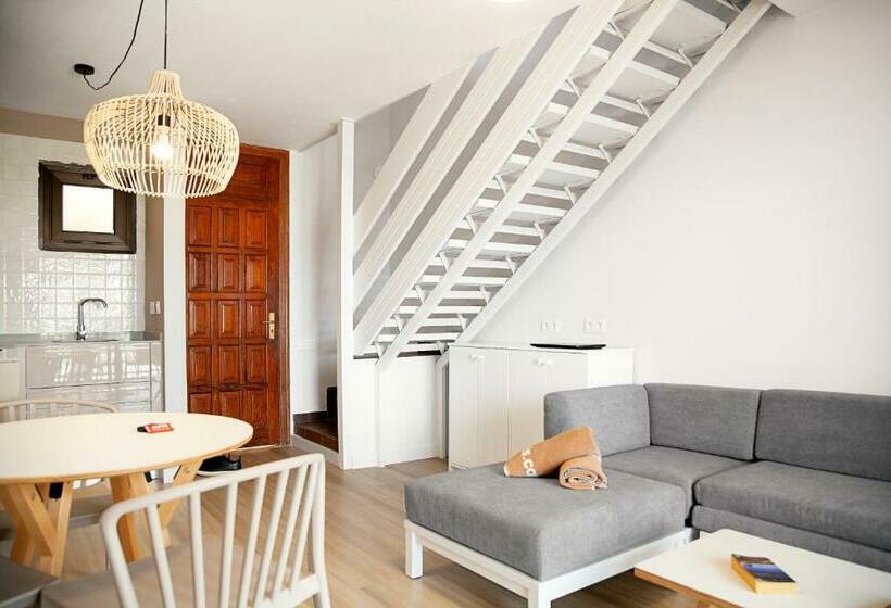 آپارتمان دوبلکس 1 خوابه, Coral Compostela Beach