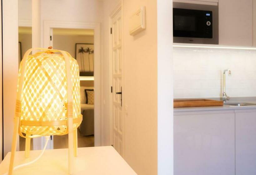 آپارتمان 1 خوابه با چشمانداز دریا, Coral Compostela Beach