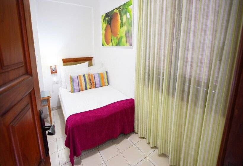 2 Bedroom Apartment Pool View, Coral Compostela Beach