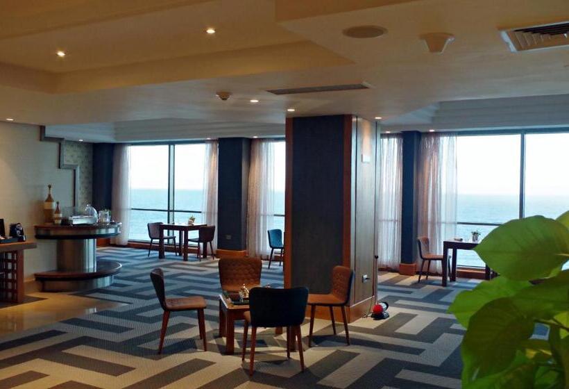 سوییت جونیور با چشمانداز دریا, Catalonia Santo Domingo