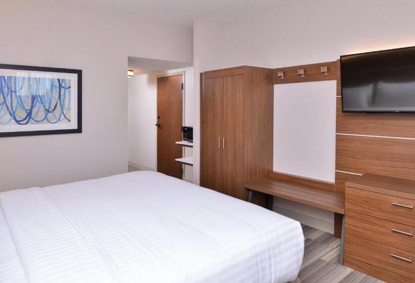 غرفة قياسية سرير كينج لذوى الإحتياجات الخاصة, Holiday Inn Express Hotel & Suites Indianapolis Dtn Conv Ctr, An Ihg