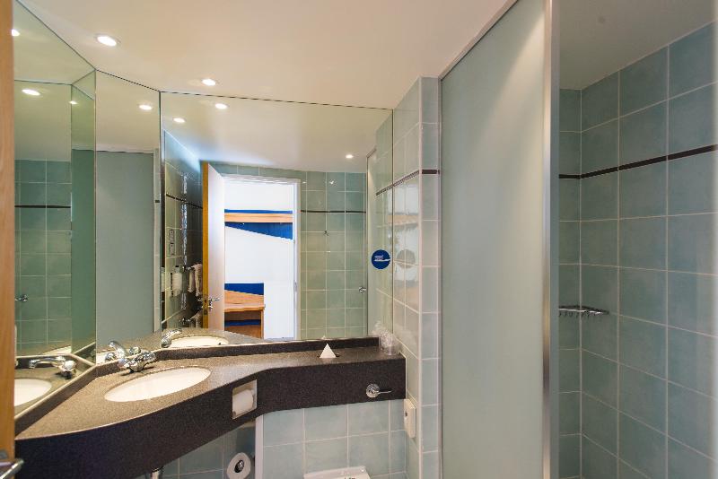 스탠다드 룸, Holiday Inn Express Bradford City Centre, An Ihg