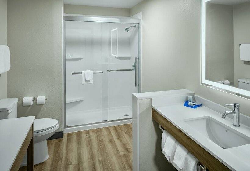 غرفة قياسية سرير مزدوج, Holiday Inn Express Lewiston, An Ihg