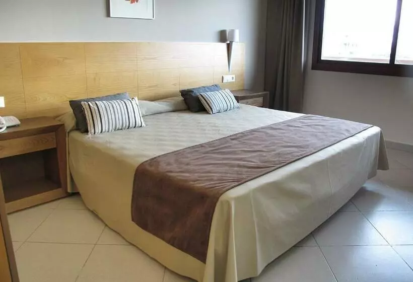 اتاق استاندارد, Ohtels Campo de Gibraltar