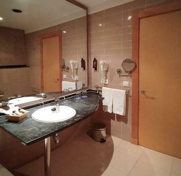 Quarto Estandar, Ohtels Campo de Gibraltar