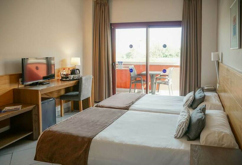 اتاق استاندارد, Ohtels Campo de Gibraltar