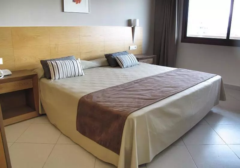 اتاق استاندارد, Ohtels Campo de Gibraltar