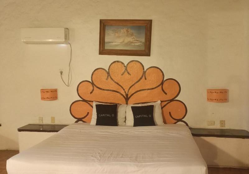 جناح جونيور, Plaza Tucanes Manzanillo