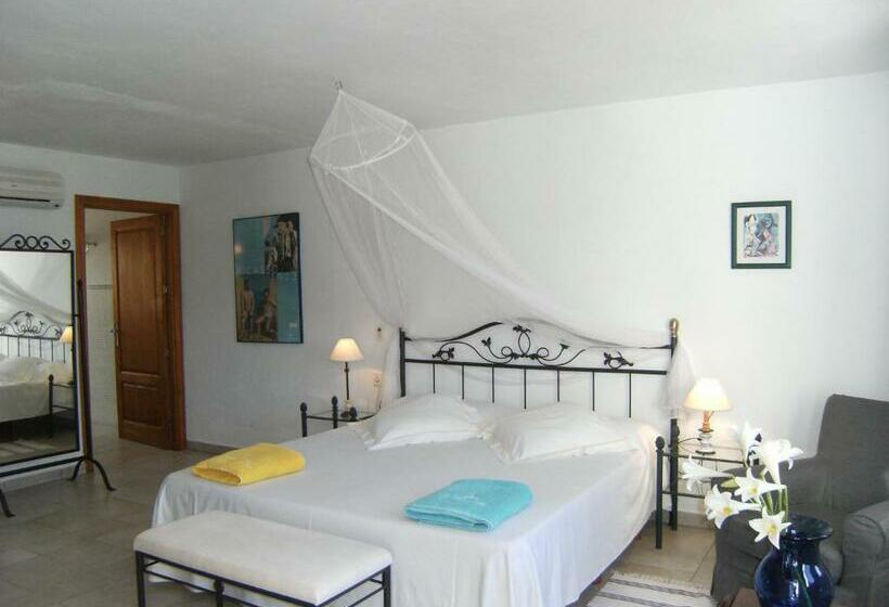 스탠다드 룸, Rural Can Maries