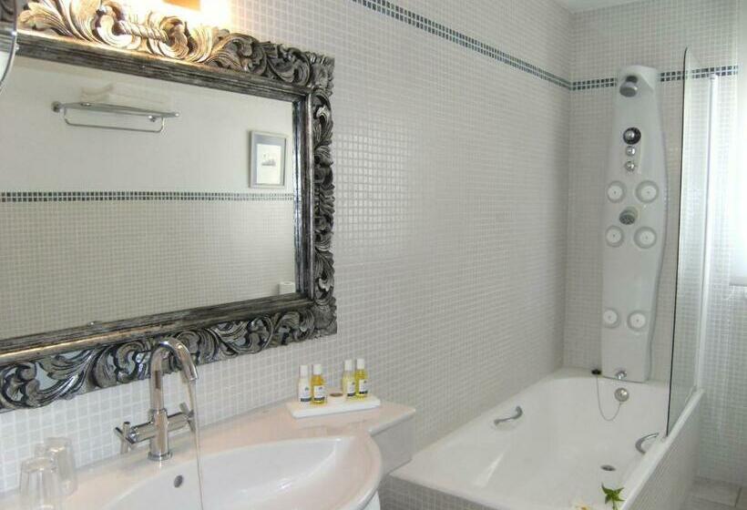 스탠다드 룸, Rural Can Maries