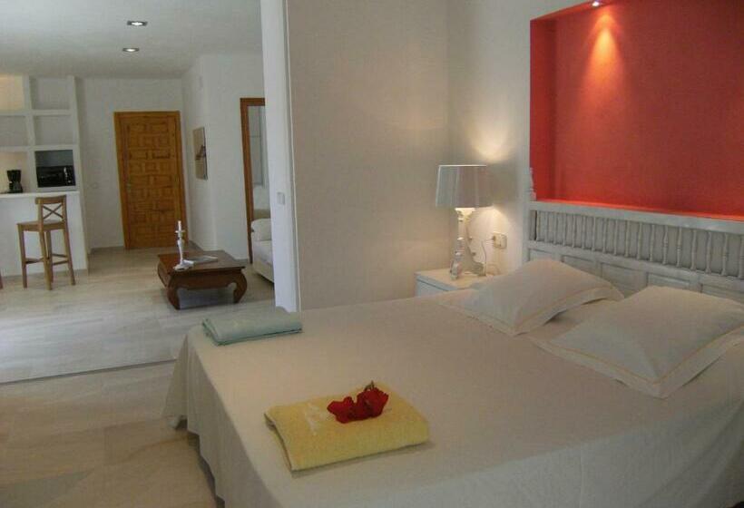 주니어 스위트, Rural Can Maries