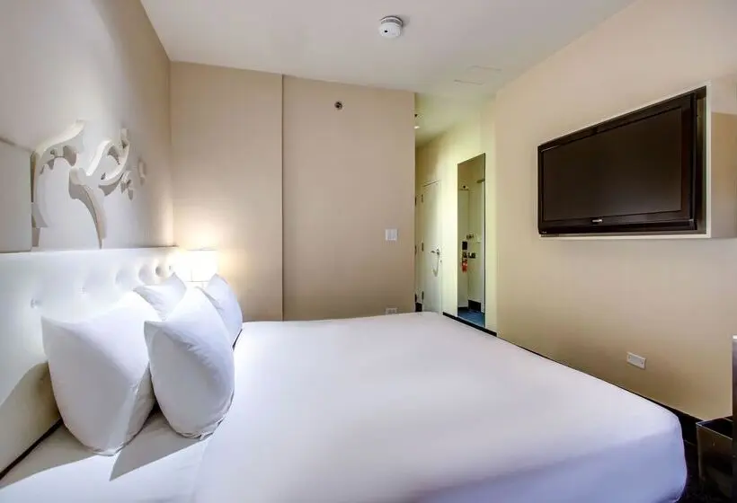 اتاق استاندارد با تخت بزرگ, THE MIDLAND HOTEL, Chicago, a Tribute Portfolio Hotel