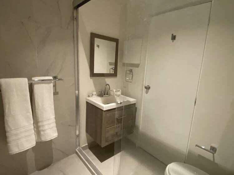 Люкс Повышенной Комфортности, Casa Londres