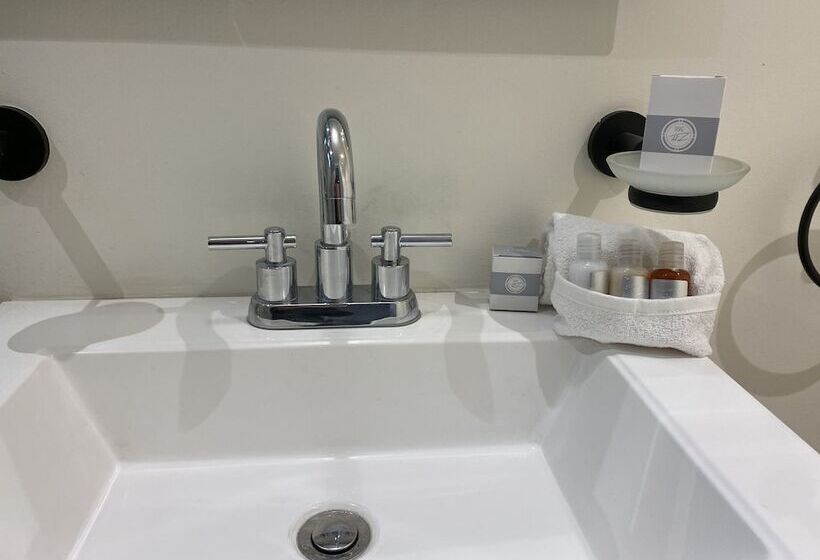 Полулюкс, Casa Londres