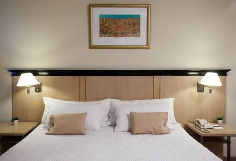 غرفة تنفيذية, Argentino