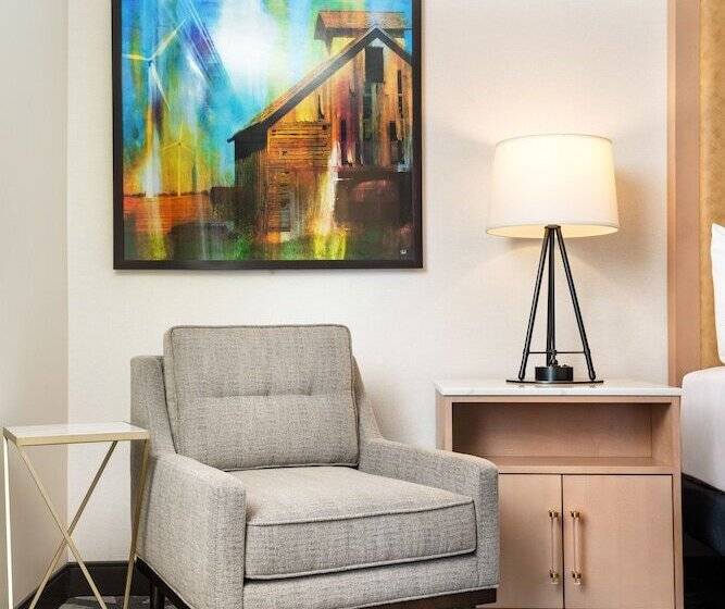 اتاق دلوکس مخصوص معلولین, Galt House Hotel, A Trademark Collection