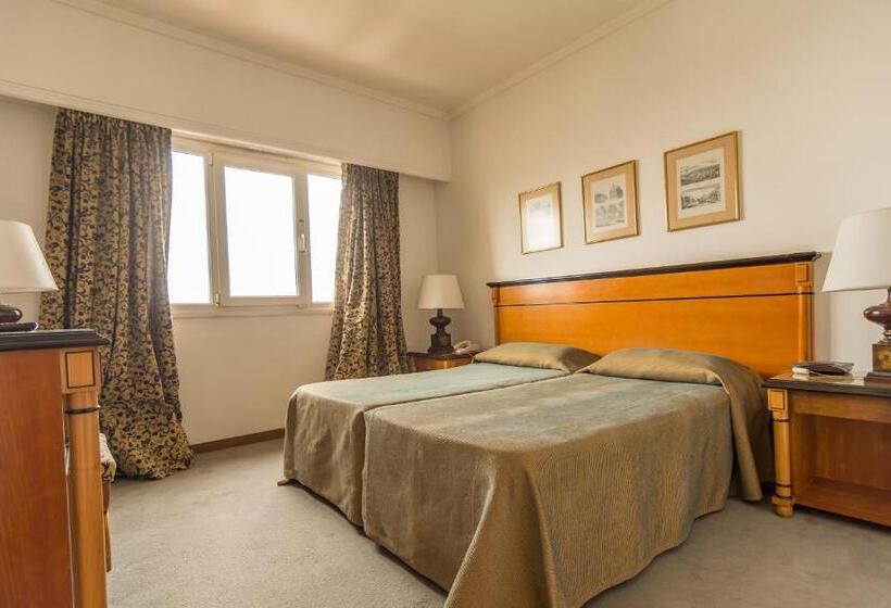 غرفة قياسية, Libertador Tandil