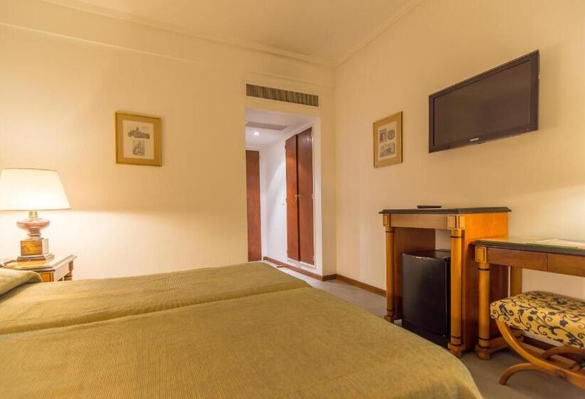 غرفة قياسية, Libertador Tandil