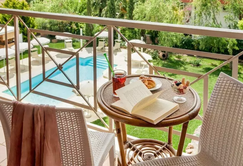 Standard Neljän Hengen Huone, Ostia Antica Park Hotel & Spa