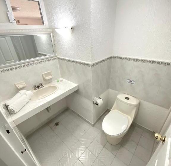 غرفه قياسيه سريرين مزدوجين, Qualitel Plus