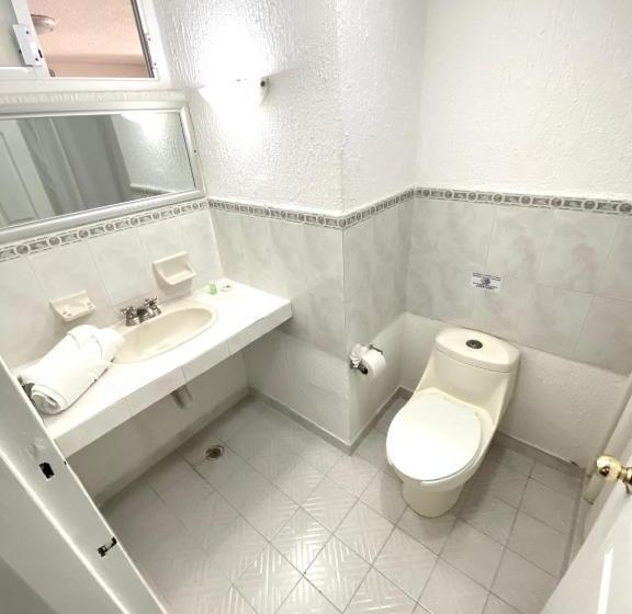 غرفه قياسيه سريرين مزدوجين, Qualitel Plus