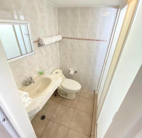 غرفه قياسيه سريرين مزدوجين, Qualitel Plus