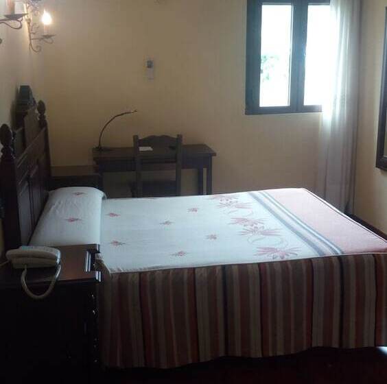 غرفة قياسية فردية, Rural Los Angeles En Las Hurdes