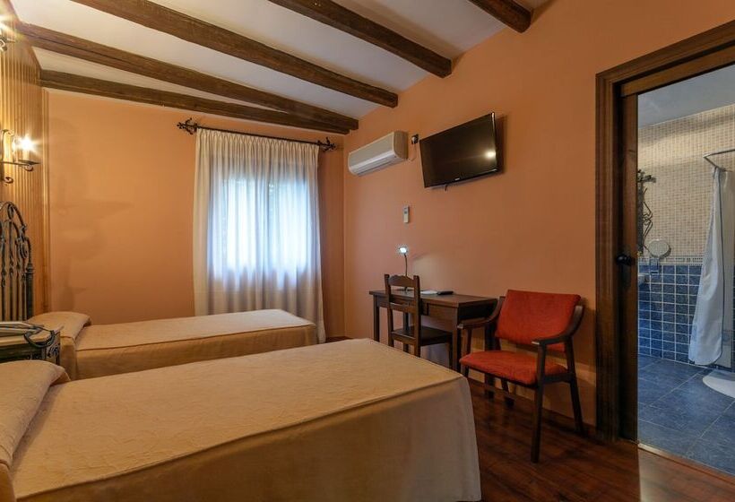 غرفة قياسية, Rural Los Angeles En Las Hurdes