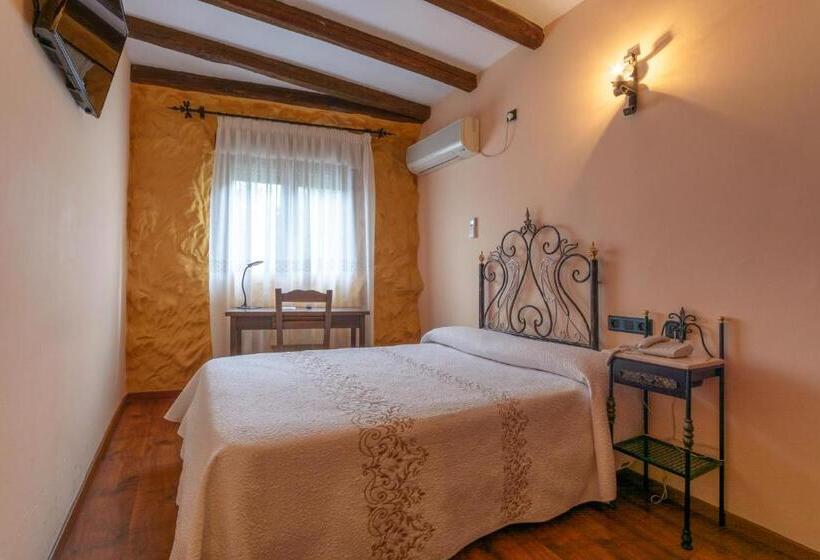 غرفة قياسية فردية, Rural Los Angeles En Las Hurdes