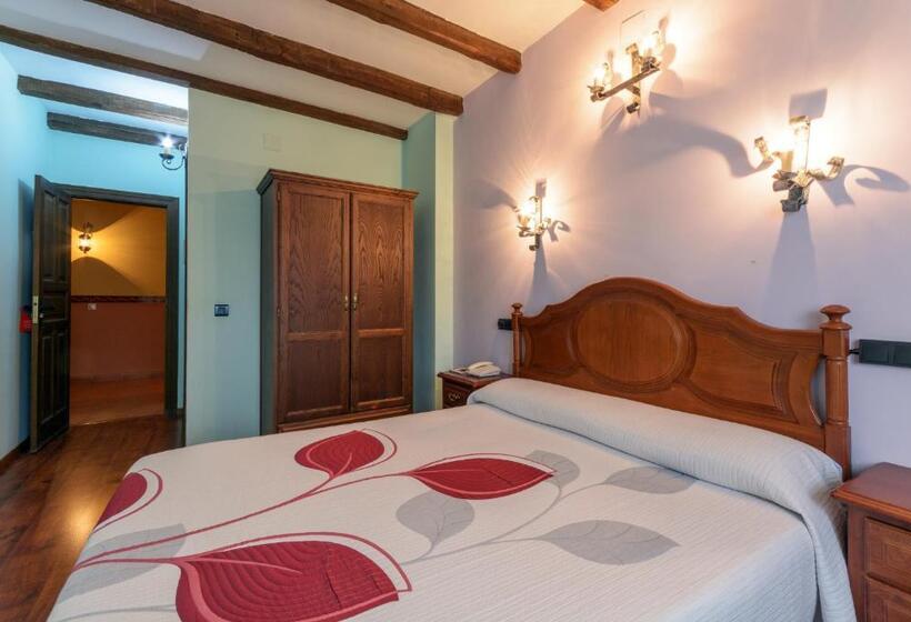 غرفة قياسية, Rural Los Angeles En Las Hurdes