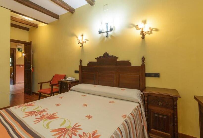 غرفة قياسية, Rural Los Angeles En Las Hurdes