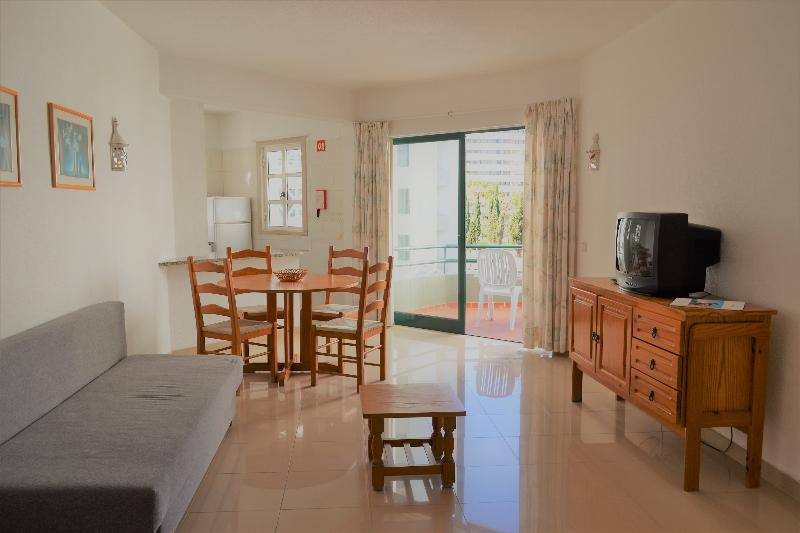 דירת חדר, Algamar By Garvetur