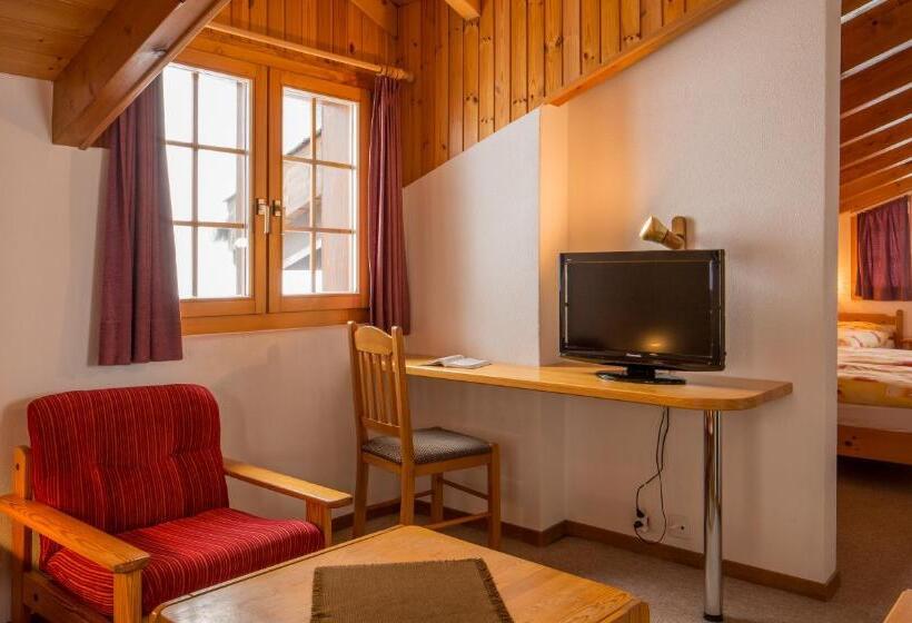 Семейный Номер, Familienhotel Garni Sporting