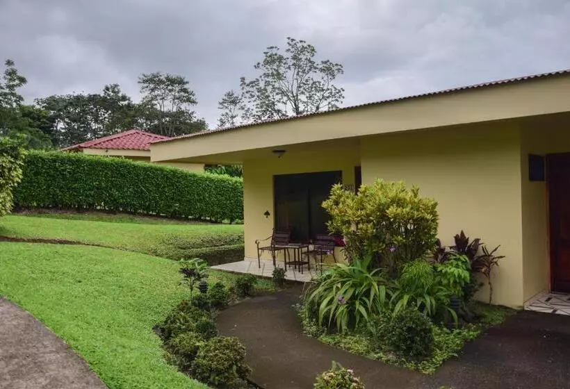 اتاق استاندارد با چشم‌انداز باغ, Arenal Volcano Inn