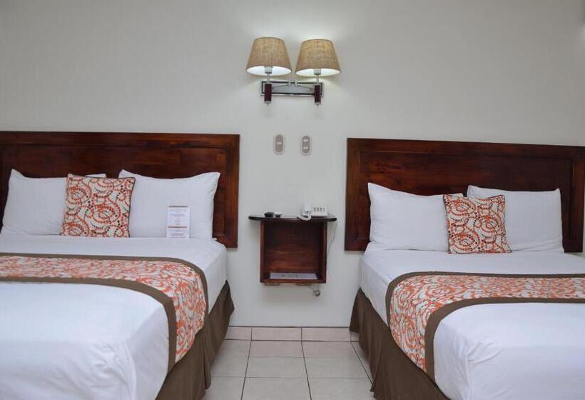 غرفة قياسية مطلّة علي الحديقة, Arenal Volcano Inn