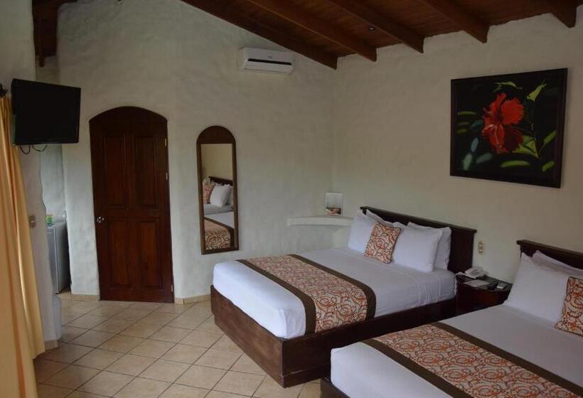 غرفة ديلوكس مطلة على الجبل, Arenal Volcano Inn