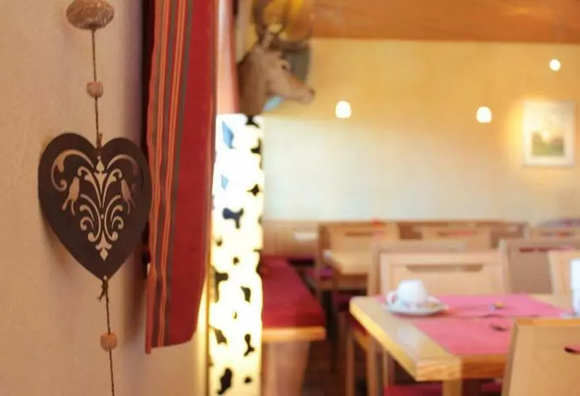 スタンダードシングルルーム, Familienhotel Garni Sporting