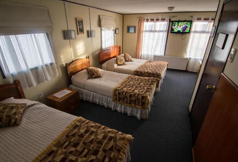 غرفة قياسية رباعية, Hostal Alcázar