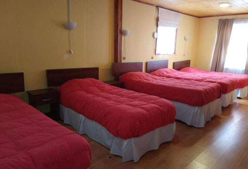 غرفة قياسية رباعية, Hostal Alcázar